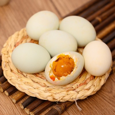 可加工定制一品丹黄泥腌制的多油咸鸭蛋规格60g/枚